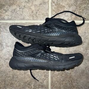 Women’s Brooks Adrenaline Sneakers